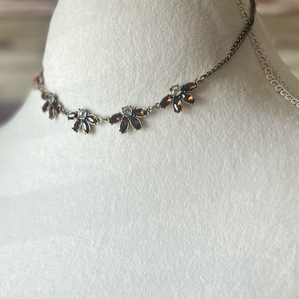 Vintage-Inspired Flower Necklace with Amber Beads